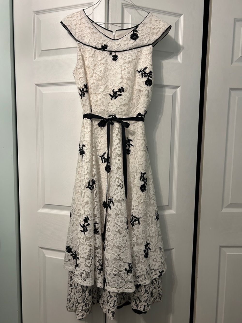 Elegant White and Black Lace Dress